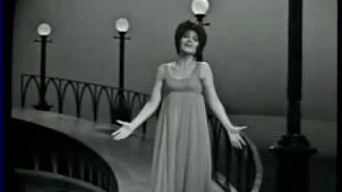 Teresa Stratas sings Mozart and Offenbach  - LIVE