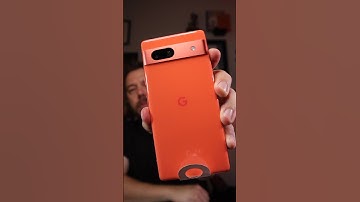 Pixel 7a Coral vs Sea Blue