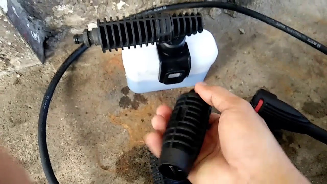 BOSCH EASY AQUATAK 120 ROTARY NOZZLE TEST (REVIEW) DEMO - YouTube