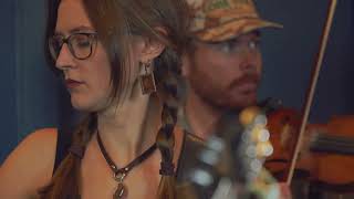 Susto Stringband - Hands In The Dirt [Official Video]