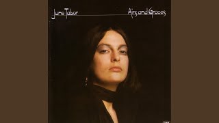 Watch June Tabor Queen Among The Heather video