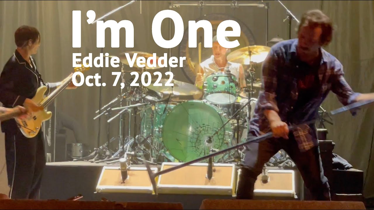 Eddie Vedder Plays I m One By The Who In Las Vegas 10 07 22 With eddie-vedder-plays-i-m-one-by-the-who-in-las-vegas-10-07-22-with
