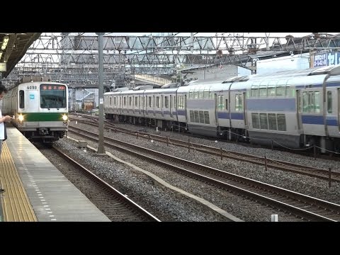 東京メトロ6000系と一緒に馬橋駅に接近してくる上野東京ライン常磐線下りE531系
