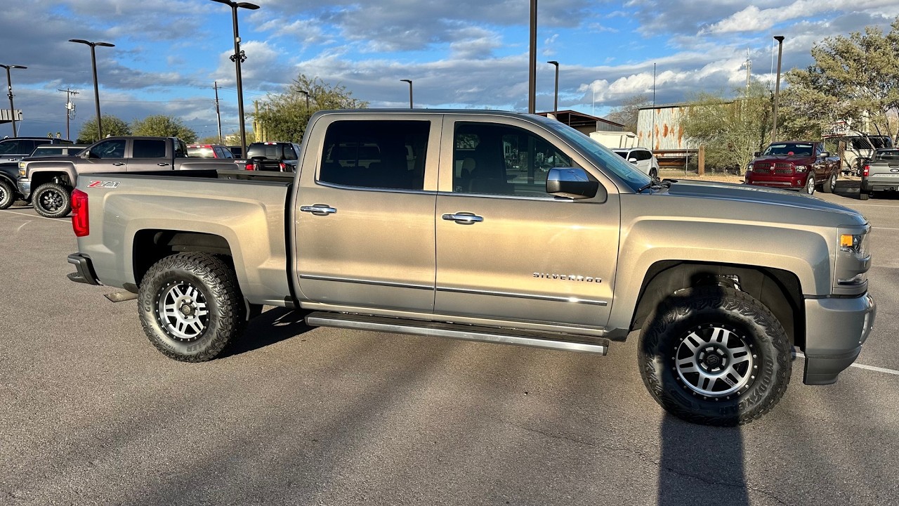 2017 Chevrolet Silverado 1500 LTZ EcoTec3 6.2L V8 4WD