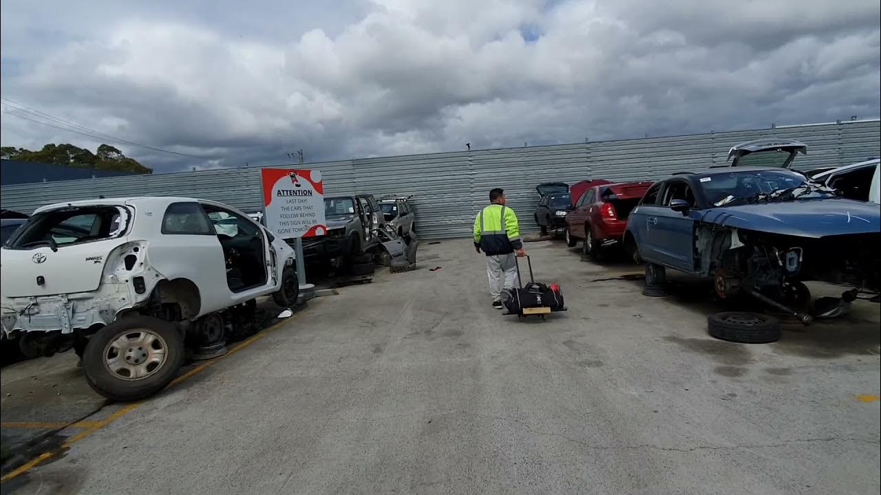 PART 3 TOURING CAR YARD WRECKER DANDENONG MELBOURNE YouTube
