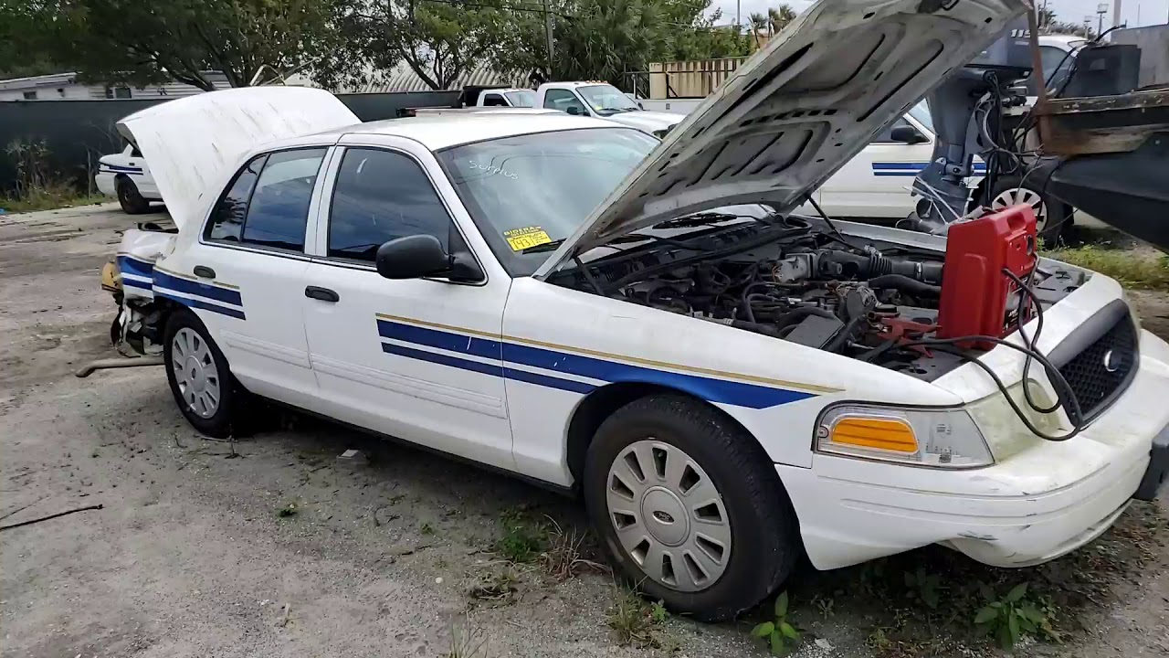 2011 Ford Crown Victoria Police Interceptor lot#143 - YouTube
