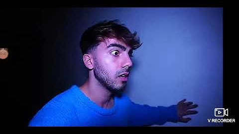 reaccionando al *hay un bunker abajo de mi jardin* de @fedevigevani