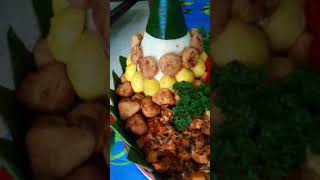 Tumpeng Hias Nasi Putih Ayam Bakar Sambal Goreng   sambalgoreng ayambakar perkedel kuliner