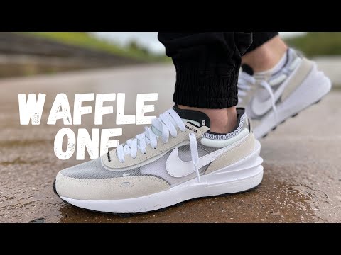 100 Sacais Nike Waffle One Review x On Foot