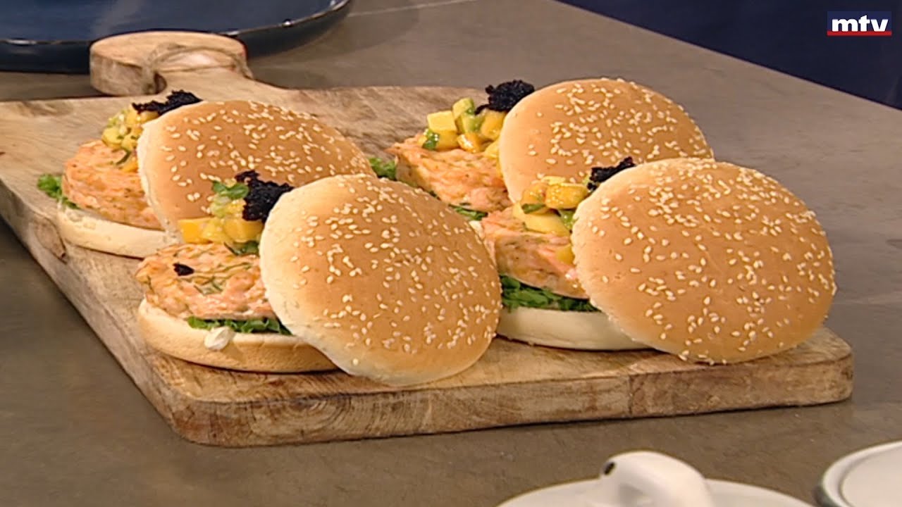 Whats Cooking - 21/08/2023 - Salmon Burger