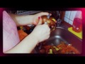 Salată de boeuf cu piept de pui.