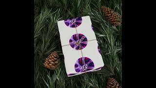 Gift-Giving Masterpiece #fluidart #wrappingpaper #giftgiving #abstractart