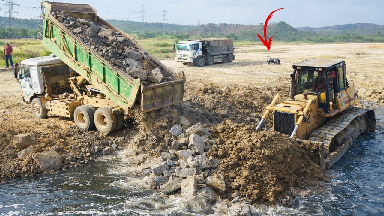 Full VideoRoad!! Completed 100% Bulldozer SHANTUI C3 Push Stone And DumpTruck 10Wheel Delivery Stone