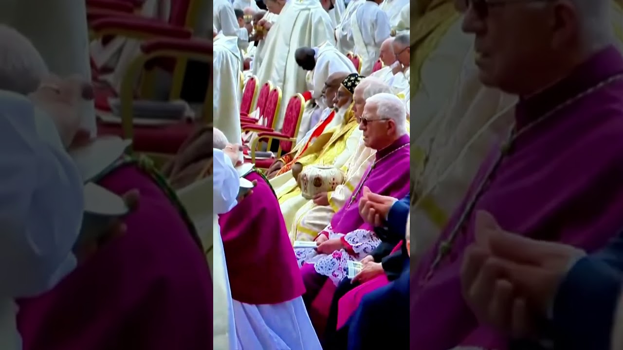 HOLD UP! Vatican Staff Saw THIS After Pope Prayed! ✋😲