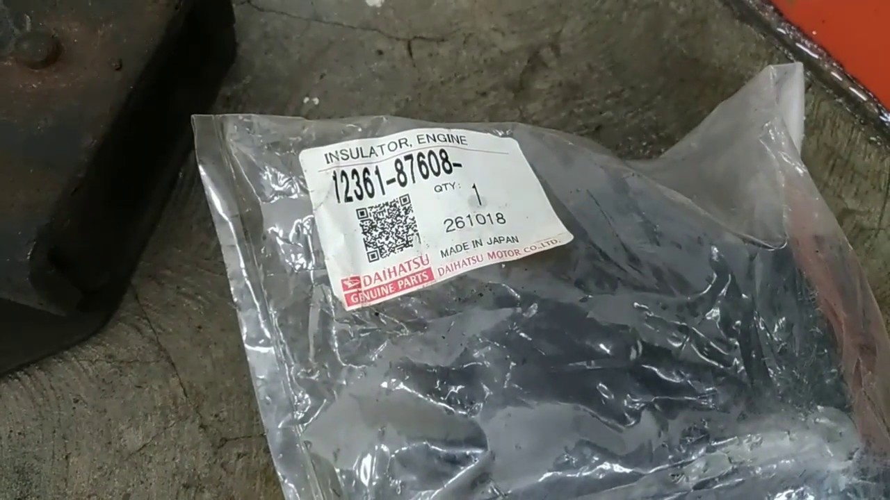 Pengantian Engine mounting daihatsu Rocky F78 tahun 1997 - YouTube