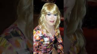 N2 the looking glass las Vegas transformation salon boutique