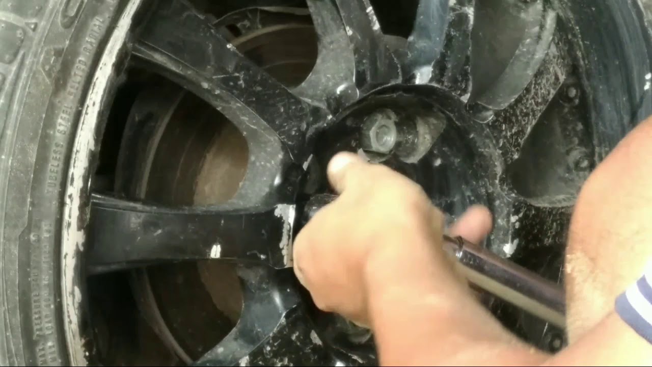 Daymaker 16 led ft weird genius - lunatic