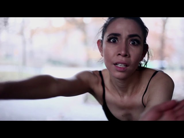 Esta es una colaboracion con el percusionista el kraken  donde mostramos la danza en su forma mas cruda combinando balle