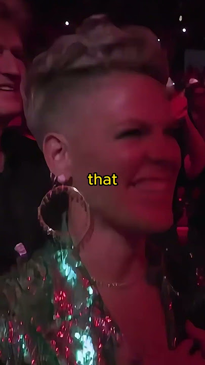 Eminem performs Rap God LIVE 😳🔥