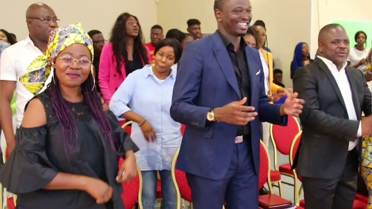 Pasteur Lord LOMBO/ THEME: COMMENT ACCEDER A LA BENEDICTION [ CM image ]