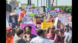 Chicago anti-violence protesters want entire city to 'feel our pain'