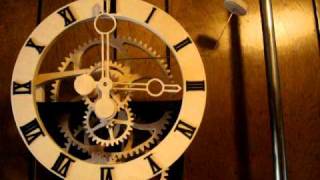 Wood Gear Clock (Simplicity) Designed by Clayton Boyer