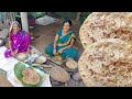 पारंपरिक पद्धतीने करा खुसखुशीत खमंग तीळ गुळाची पोळी |  Tilgul poli recipe in marathi , gulachi poli
