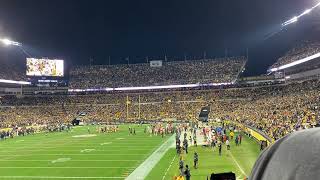 Ben Roethlisberger takes a knee for the final time at Heinz Field