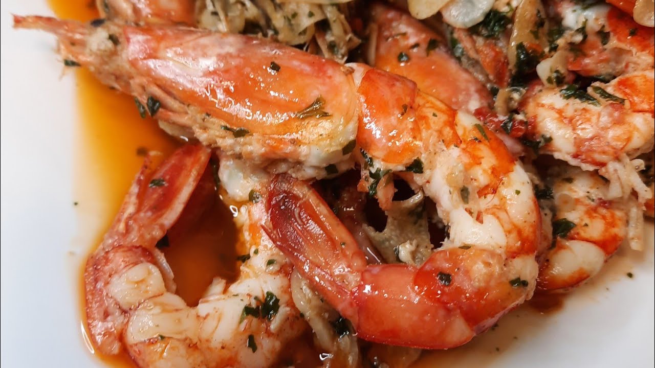 Camarão frito com alho | Langostinos al ajillo