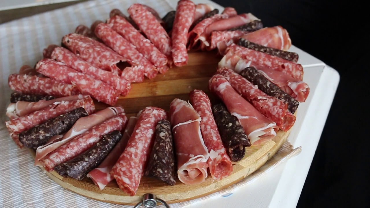 How to make a charcuterie meat platter/meat board