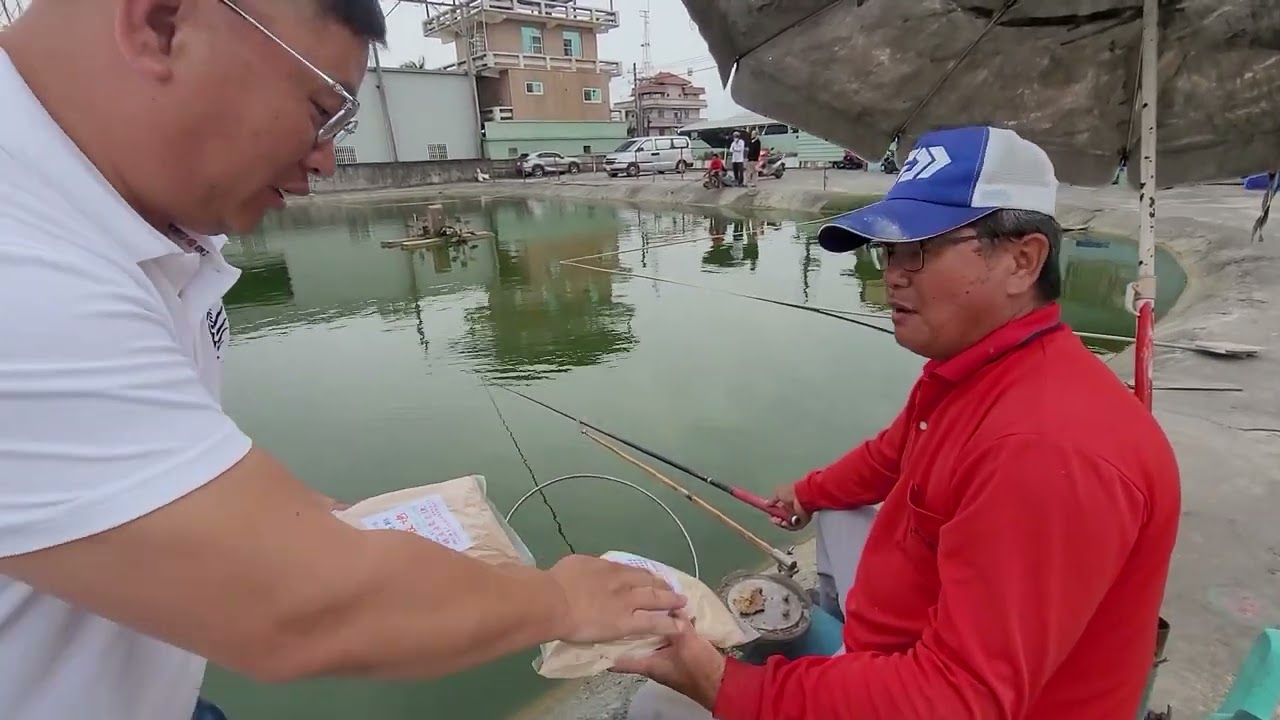 ▶鳥松魚池釣遊◀ 在南部使用 三倍香 被隔壁釣友狠狠打臉!!丟臉了