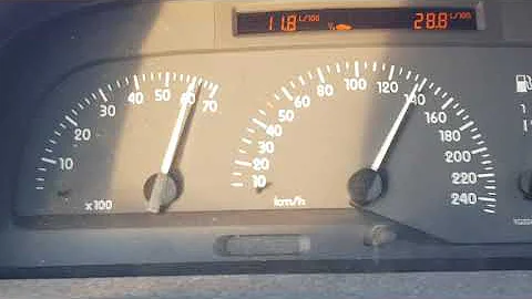 Renault Laguna 1 ph2 3.0 V6 Acceleration 50-200 km/h