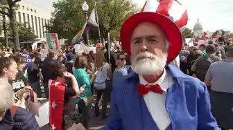 Longtime US history teacher says 'No Kings' protests are about 'defending the Constitution'