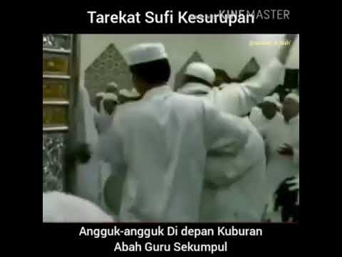 Makam Tuan Guru Sekumpul Martapura DiPenuhi Oleh Cara Ibadah Kaum Sufi