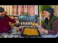 Making Traditional Turkish Baklava, Baking Sweets