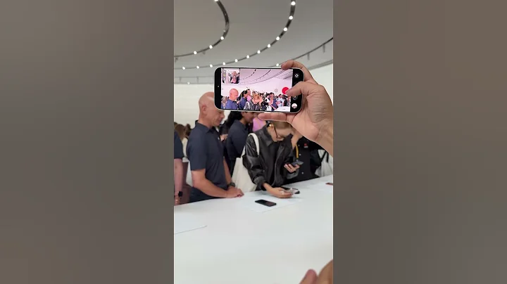 iPhone 17 Pro Max supports dual-camera recording!