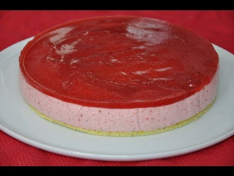 recette-du-gâteau-bavarois-aux-fraises-et-pistache