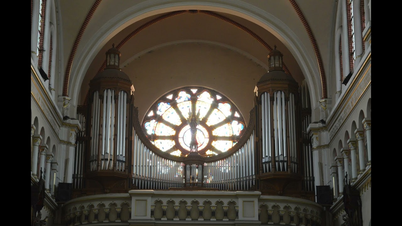 Bóg jest miłością (Śpiew + improwizacja)