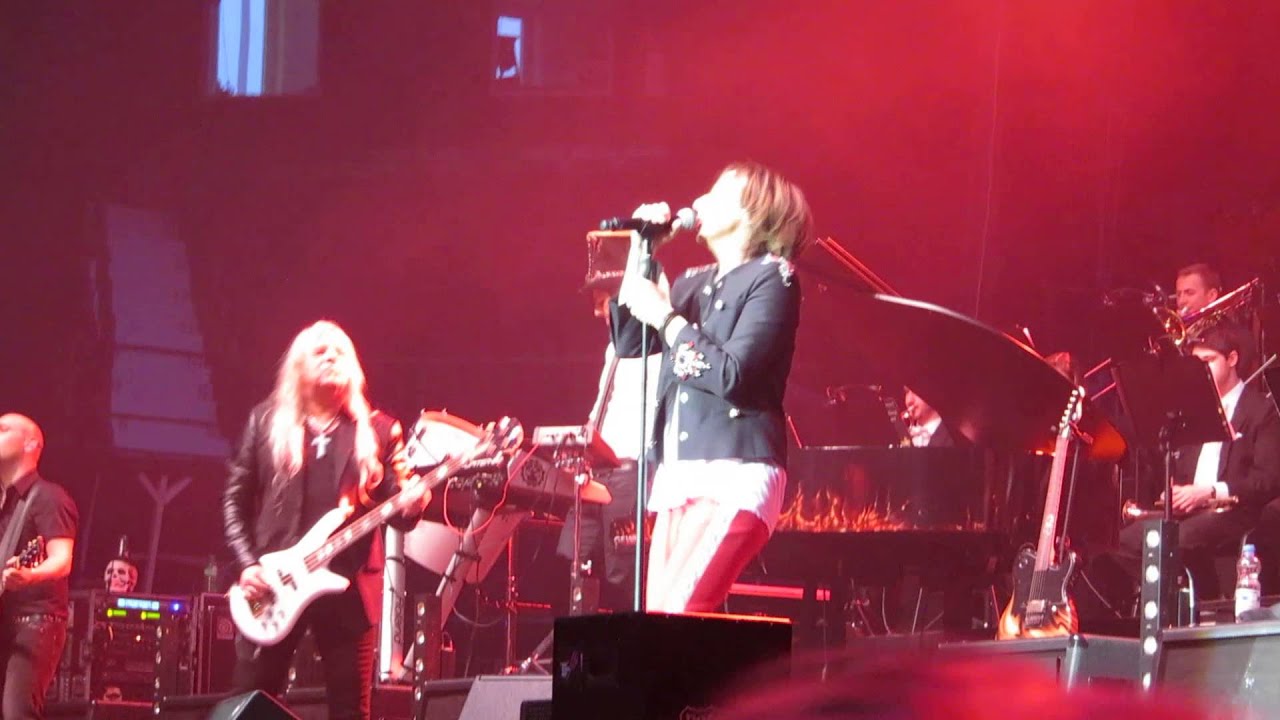 Rock Meets Classic - Gianna Nannini - Dio é morto - Live in Halle ...