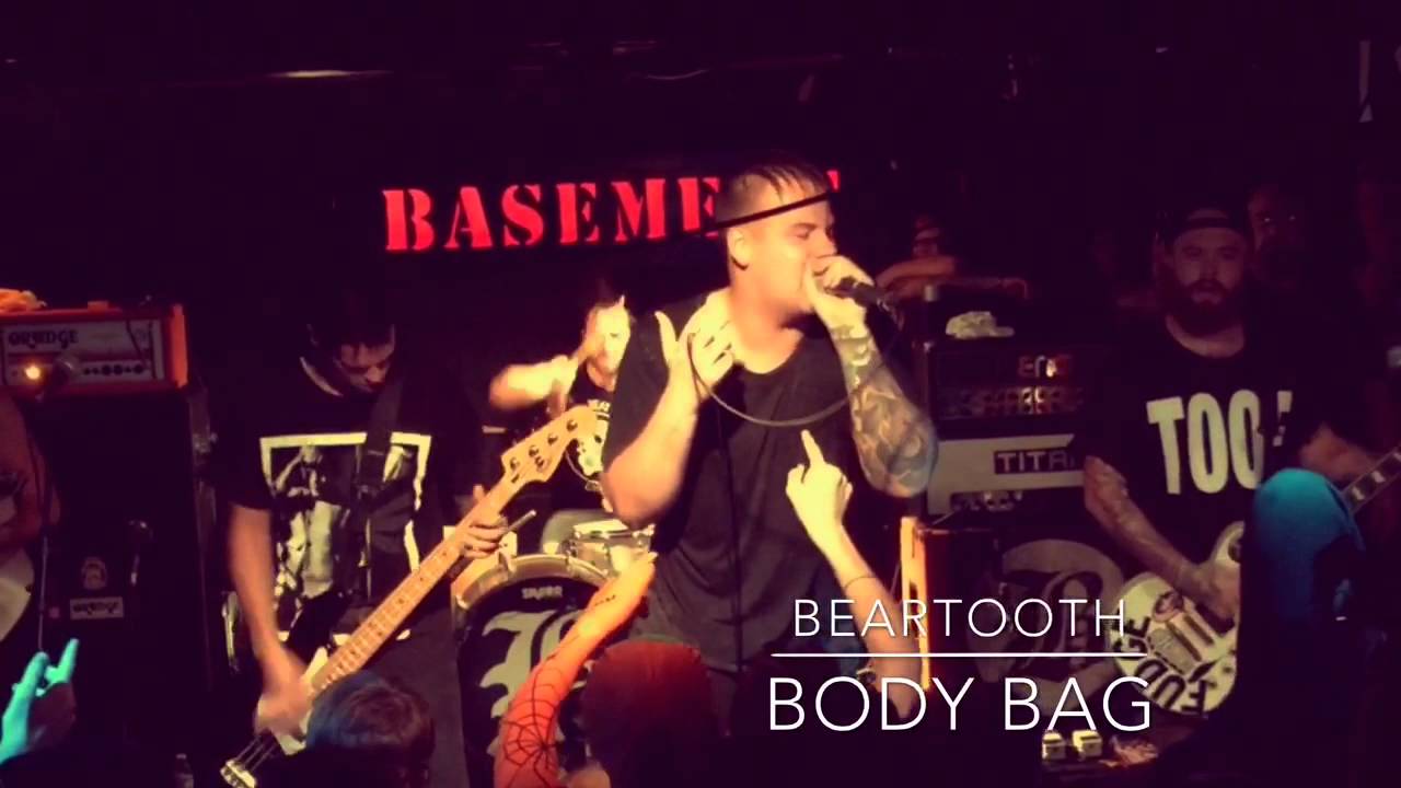 Beartooth Body bag (live) Halloween the basement (video) YouTube