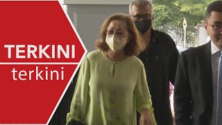 [TERKINI] Isteri Daim didakwa tidak isytihar harta