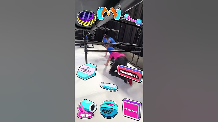 World's Best Tag Player vs 10 People