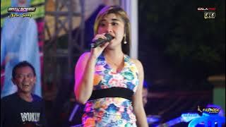 Sogok //dini elsia// kena lagu sebotol minuman spesial request batu sped crew bikin ngebleng