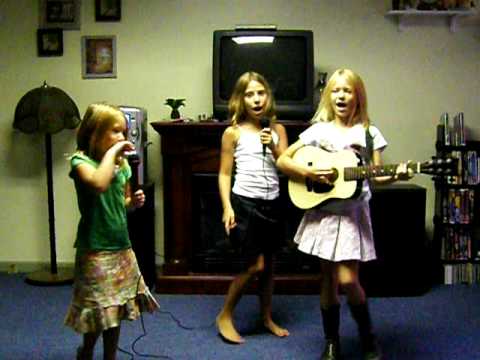 Brianna Mann singing with Lindsey Haney and Ashlyn Mann there top hit "Picture to Burn"