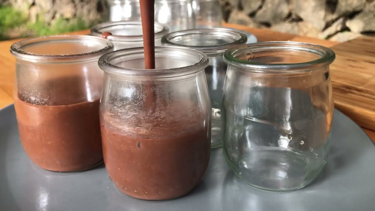 Esta CREMA FRÍA DE CHOCOLATE debe ser pecado 😋 - Recetas en 5 Minutos