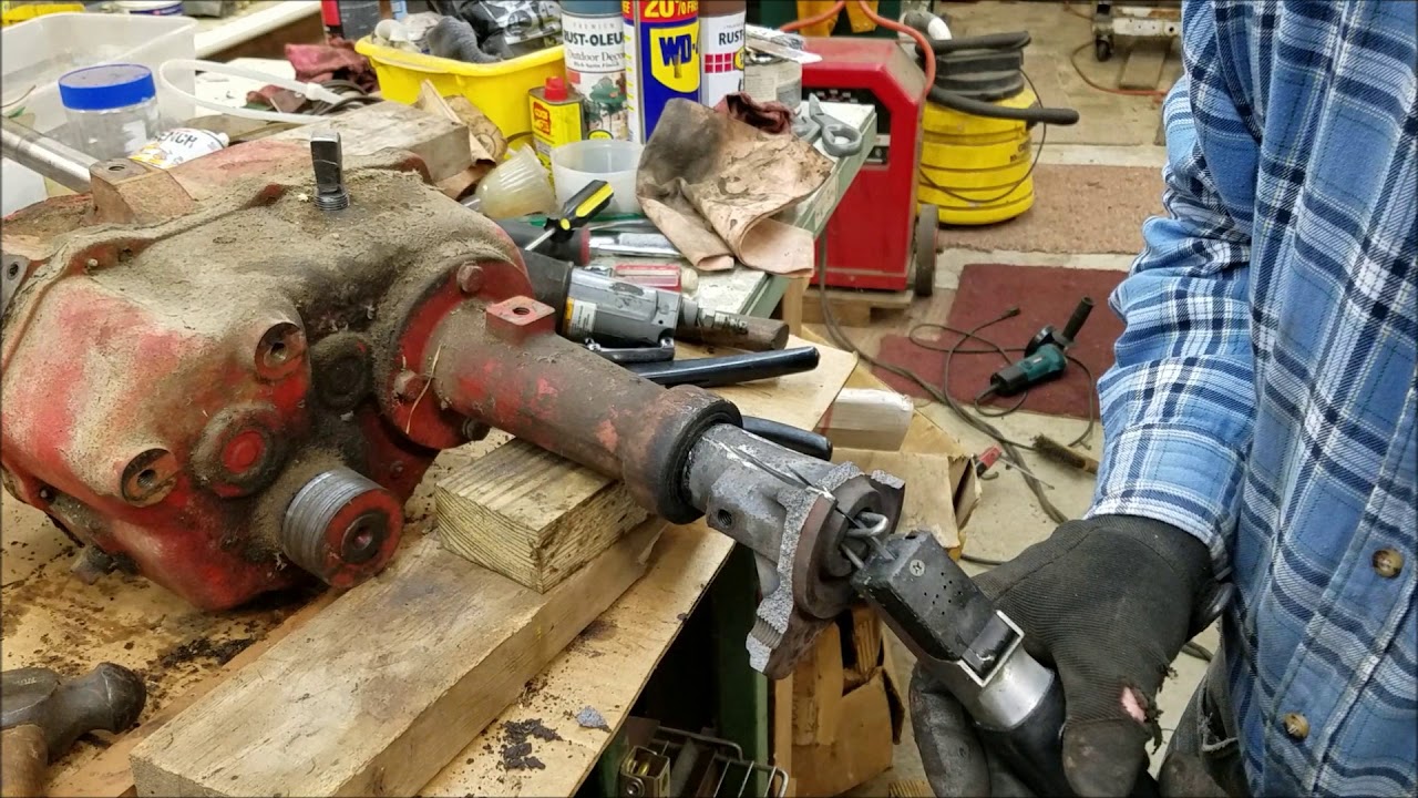 Finally got the hub off! - YouTube