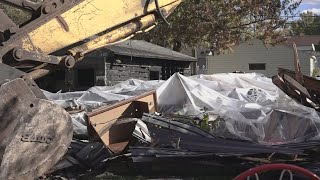 Donations pour in for family after Hamburg fire