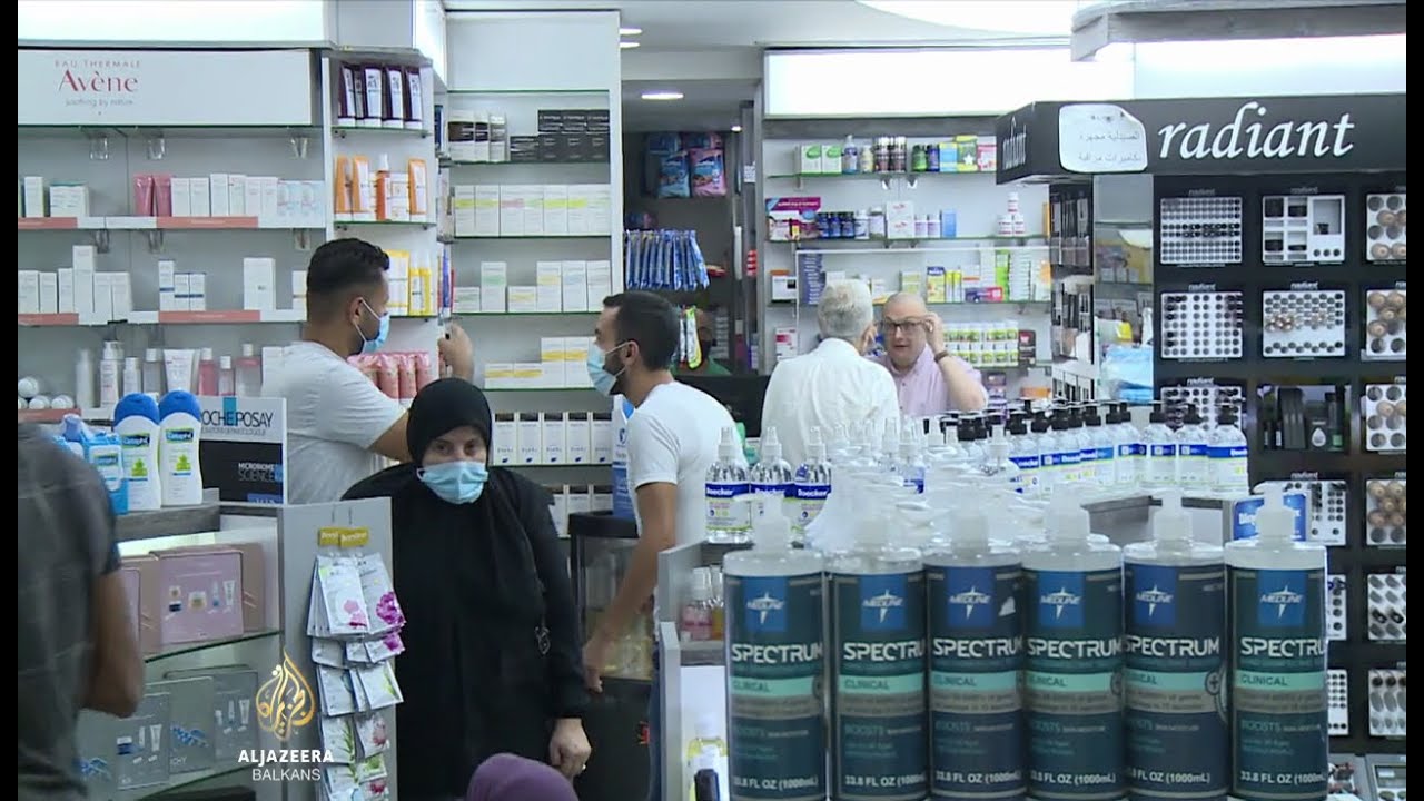 نقص الأدوية والمواد الغذائية الأساسية في لبنان