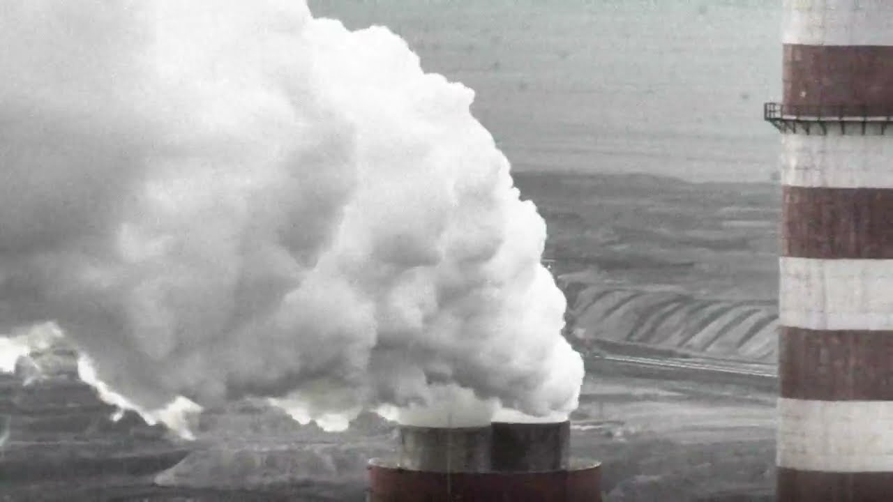 Obejrzyj Luca Kallweit - CO2 (Official Music Video) w YouTube Obejrzyj Luca Kallweit - CO2 (Official Music Video) w YouTube