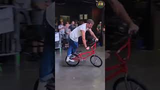 Download Lagu Ek Ladka Khatarnak cycle stand karte hue #shortvideo #snbolly #song #bollywood #myvideo #viralvideo MP3 Download Lagu Ek Ladka Khatarnak cycle stand karte hue #shortvideo #snbolly #song #bollywood #myvideo #viralvideo MP3